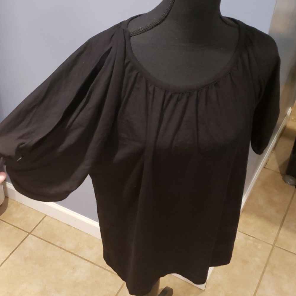 DKNYC black shirt slit sleeve w knot